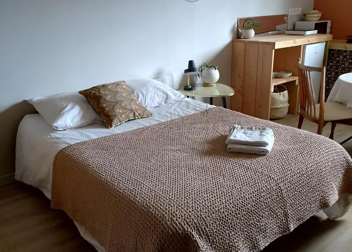 A Avec Parking * Rezé